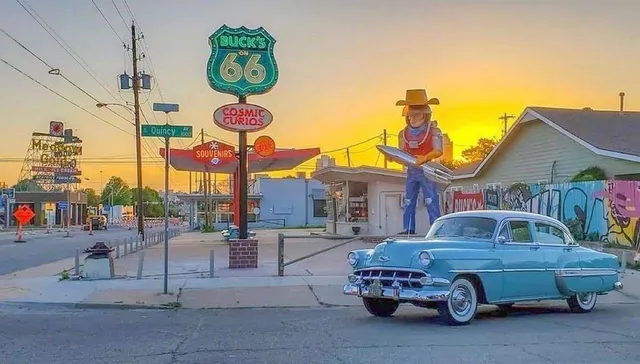 Buck Atom's Cosmic Curios on 66