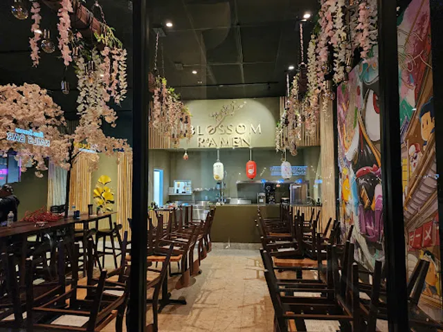 Blossom Ramen