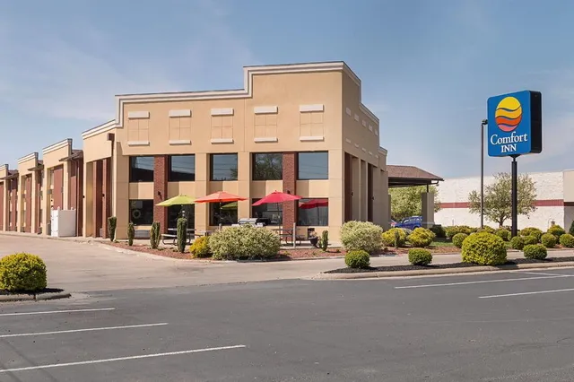 Quality Inn Parkersburg North-Vienna