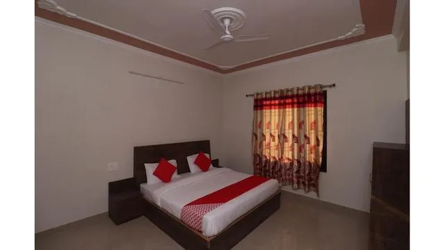 OYO The Royal Resort