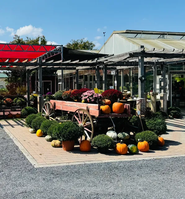 Natural Art Garden Center