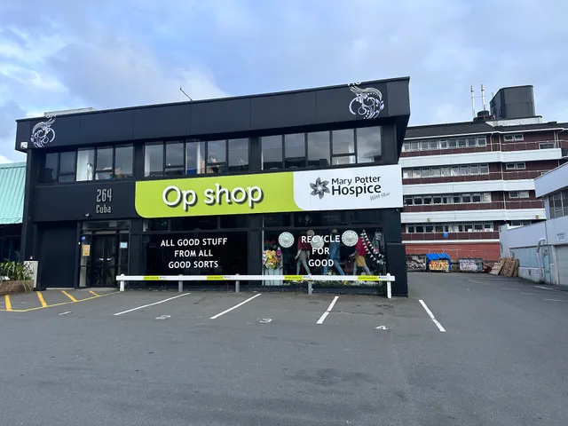 Mary Potter Hospice Shop - Cuba Street