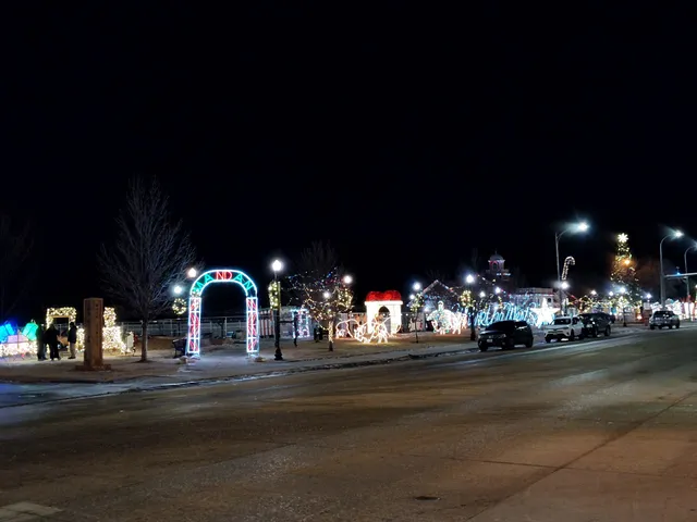 Holiday Lights on Main