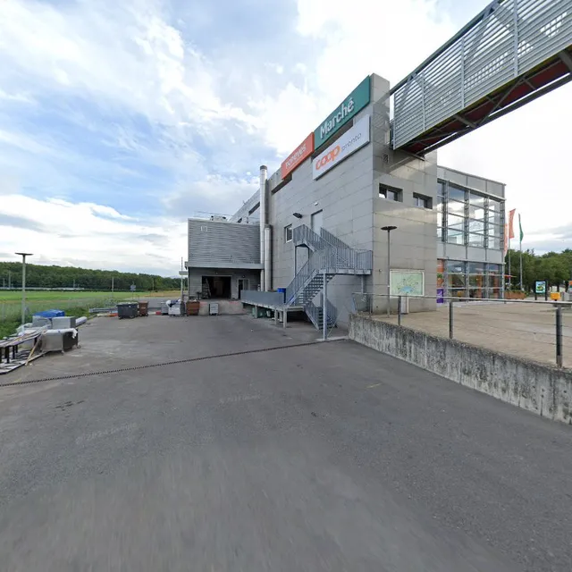 Coop Hotel Zigolini Café La Côte Jura