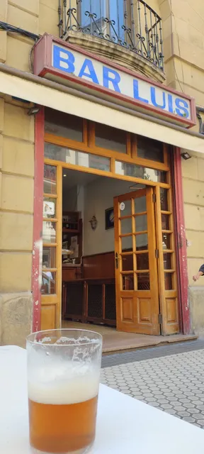Luis taberna