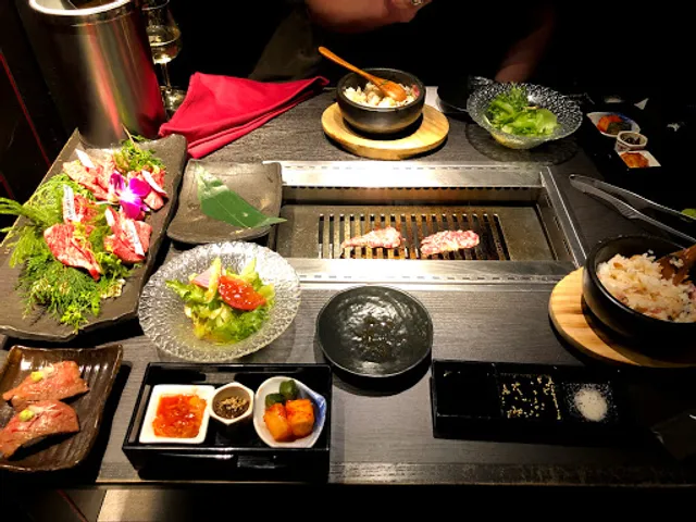Matsusaka gyu Yakiniku M Namba restaurant 松阪牛焼肉 M 難波店