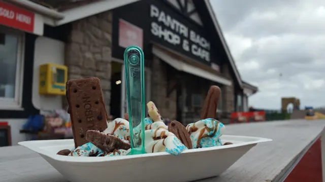 Pantri Bach Cafe & Gift Shop