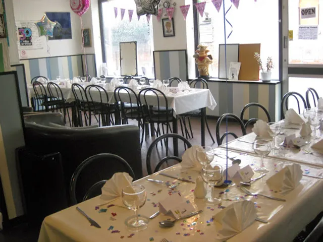 The Naze Cafe & Takeaway