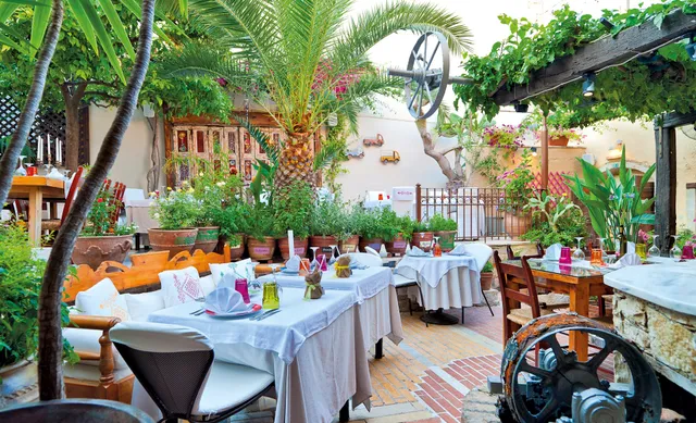 Avli Lounge Apartments