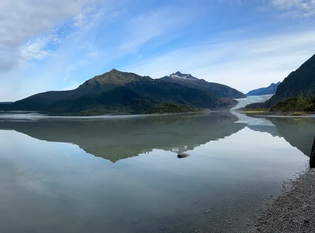 Mendenhall Glacier (Áakʼw Tʼáak Sítʼ)