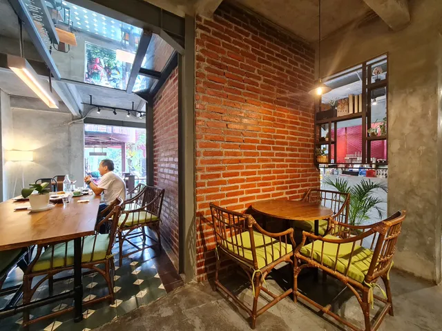 Strangers' Reunion Coffee Bintaro