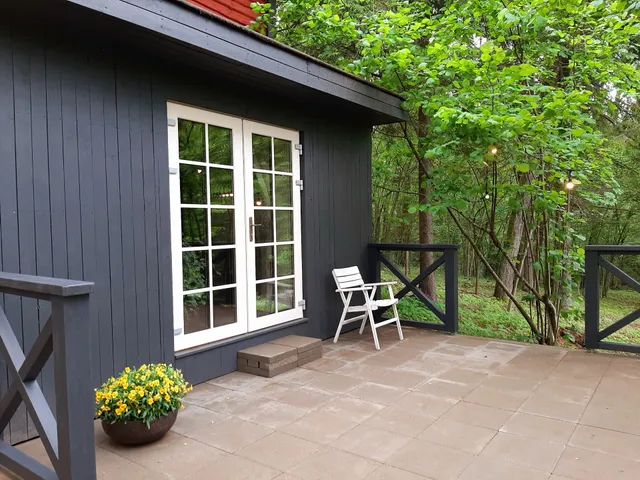 Viesu nams Mošķu Pirts & meža namiņš Mellene