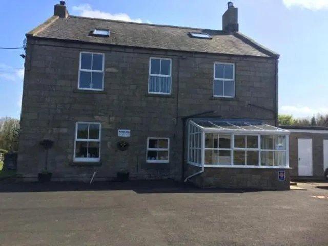 East Cawledge Farm Bed and Breakfast