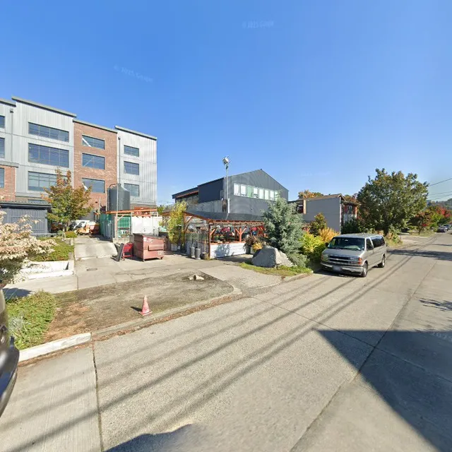 Human People Beer Cafe