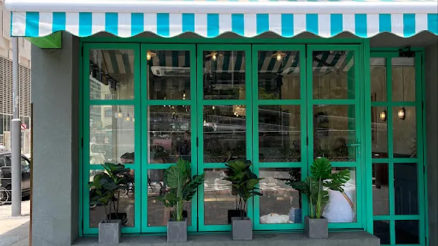 Liberty Coffee & Wine² (Mongkok)