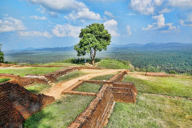 Sigiriya palace