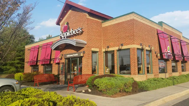 Applebee's Grill + Bar