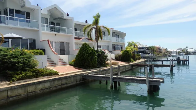 Port Sails Canal Villa, Mandurah Holiday Rental