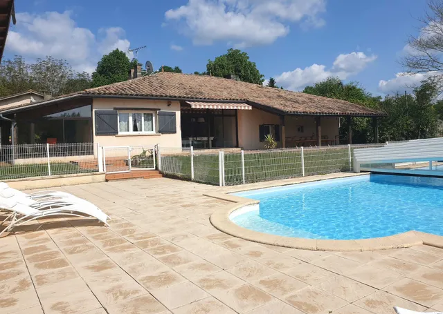 Gîte La Côte Blanche 🏊‍♂️ Piscine Hébergement Groupe