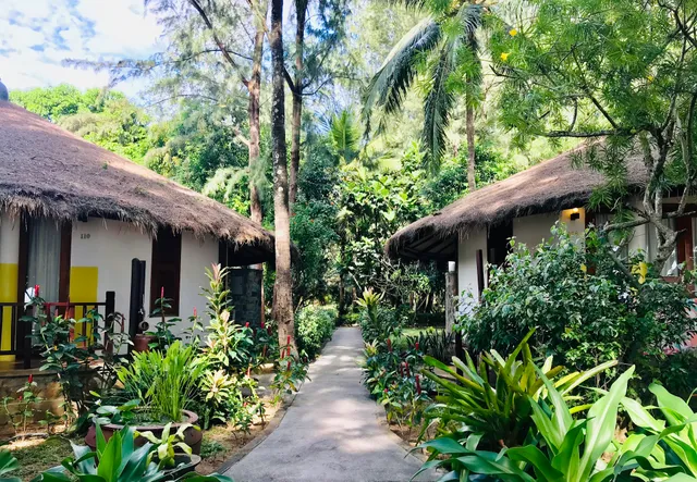 Nataya Round House Coral Bay Resort