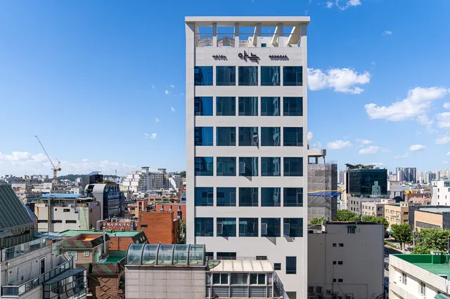 The Hyoo Sik ANNK Hong Dae Branch