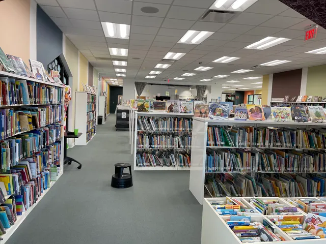 Richland Library Cooper