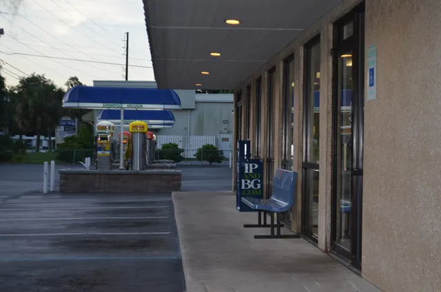 Suds City Laundromat & Car Wash