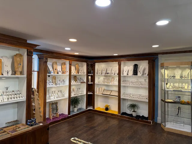 Blue point jewelry and crystals