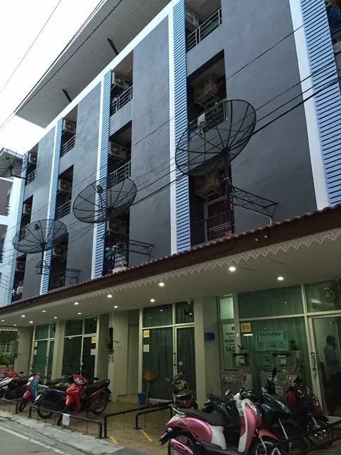 The Room Bangsaen Drom