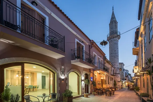 Minaret Suites & Apartments