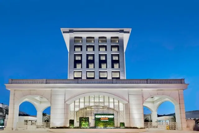 Courtyard by Marriott Bengaluru Hebbal