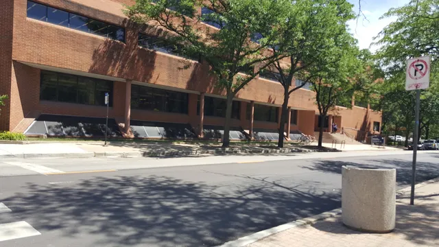 Library of the Health Sciences-Chicago, University of Illinois at Chicago