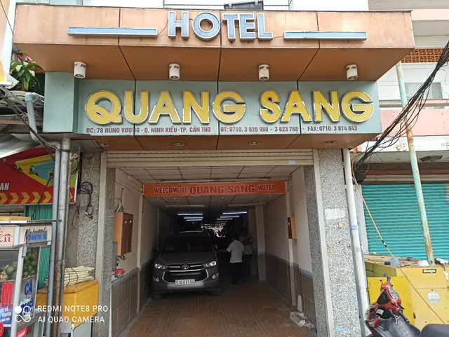 Khách Sạn Quang Sang