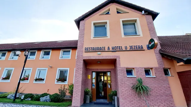 Hotel U Jezera