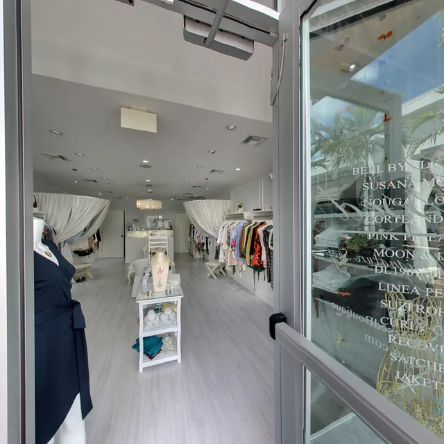 Blessed Boutique, Women's Designer Clothing & Accessories