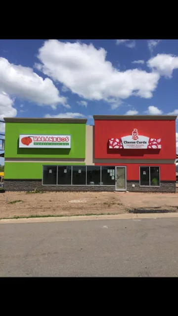 Cheese Curds Gourmet Burgers + Poutinerie