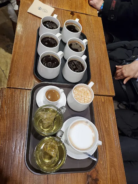 카페베네웅진플레이점