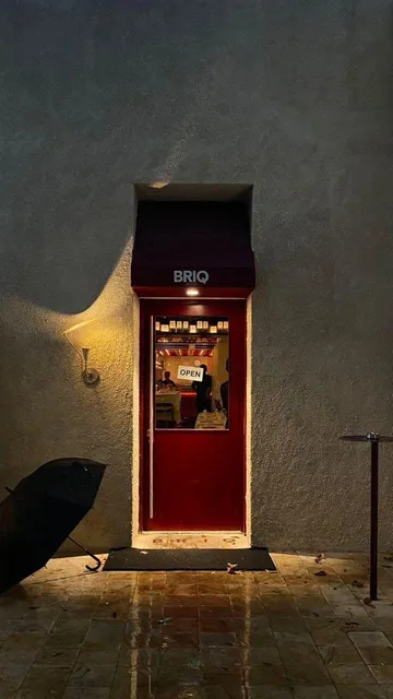 BRIQ Bistro