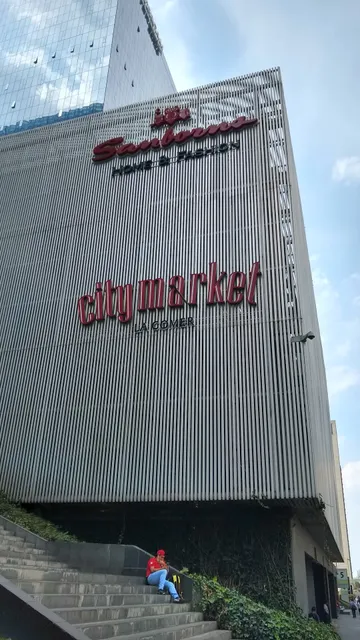City Market Plaza Carso