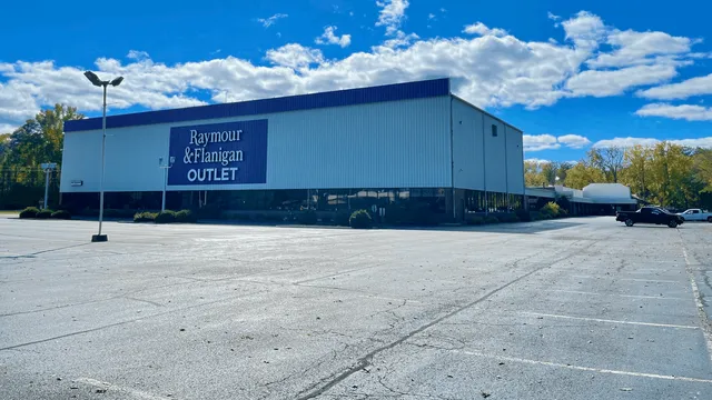 Raymour & Flanigan Furniture and Mattress Showroom & Outlet