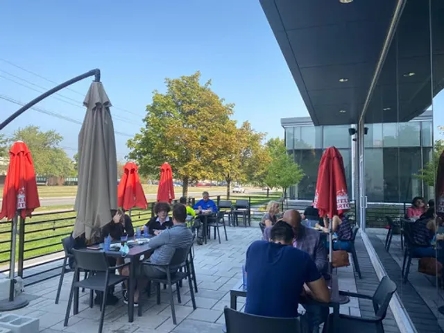 Montfort Mediterranean Cuisine Restaurant - Oakville