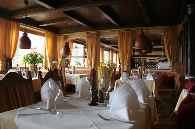Trattoria Italiana Cristallo GmbH