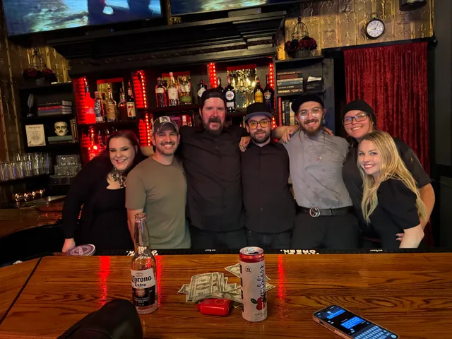 Nevermore on Third Bar & Grille