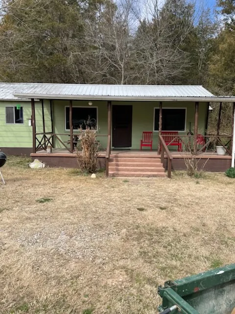 Blackburns Resort and Boat Rental