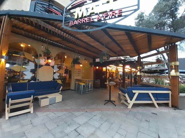 Malt Barrel & Fire Montecasino