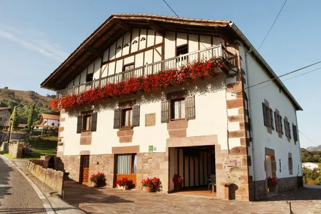 Casa Rural Petisansenea I y II