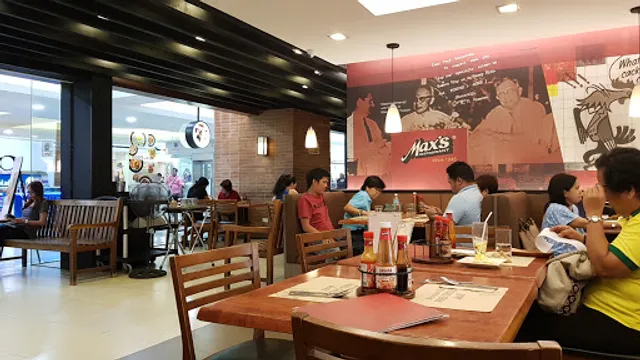 Max's Restaurant - SM North EDSA