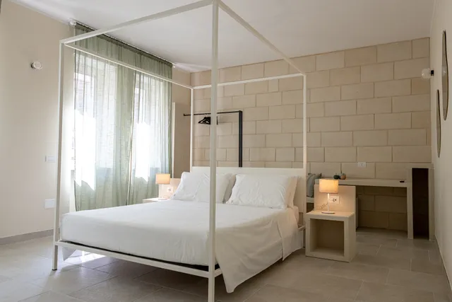 Oronti Accommodations