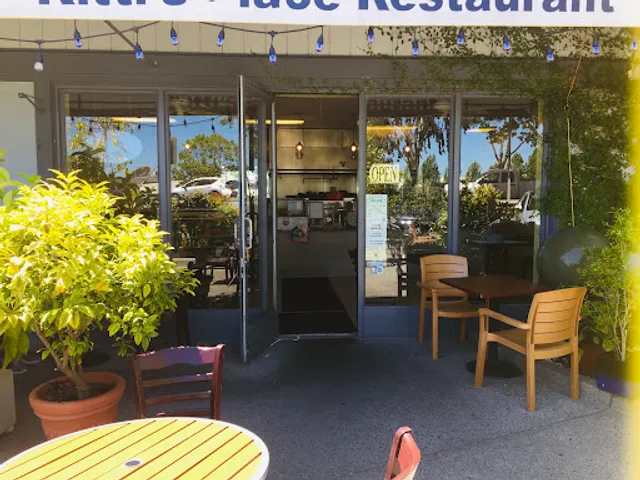 Kitti's Place Restaurant