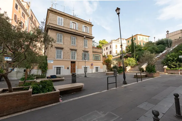 Take You Rome - Vatican Apartment